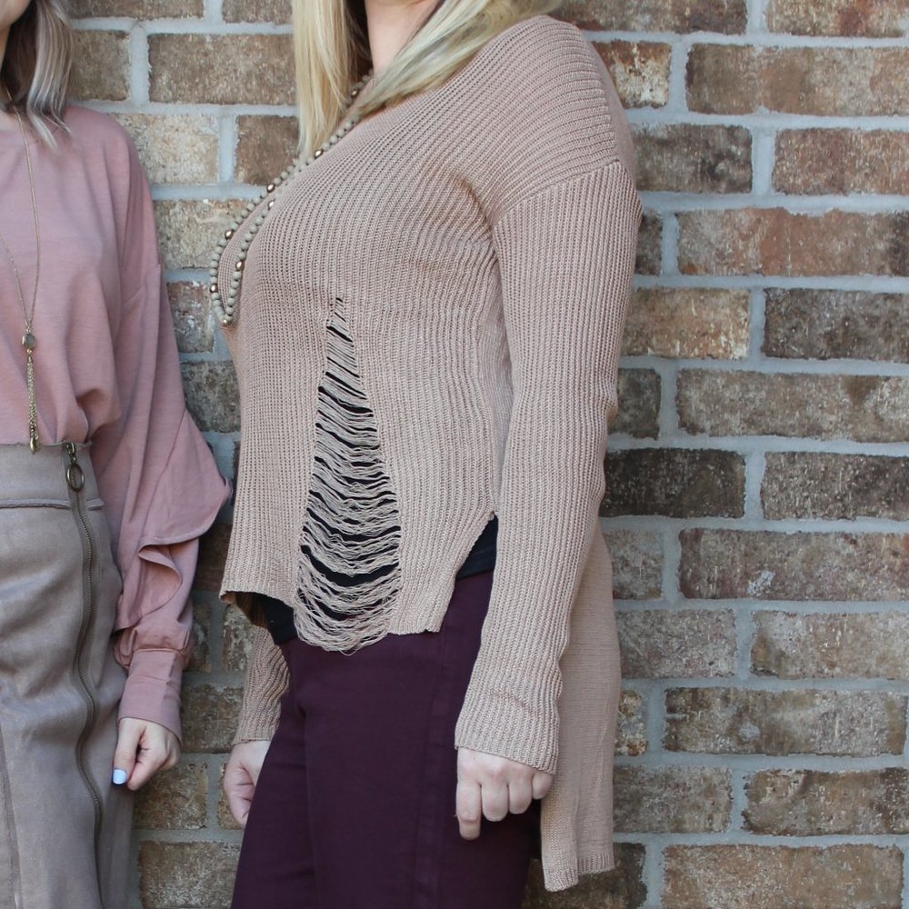 Distressed Hi-Lo Top - Picture 4 of 4